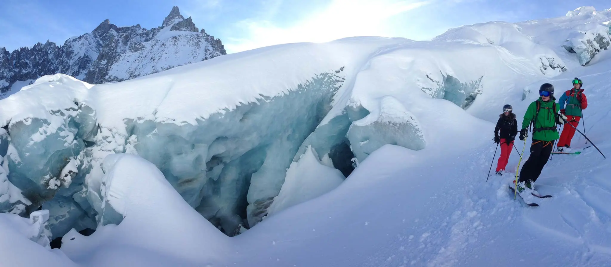 freeski-illustration-groupe-3-personnes