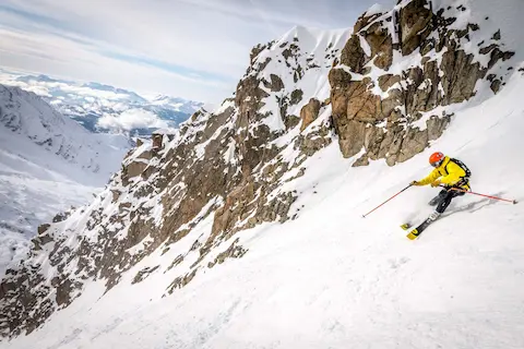 illustration-skieur-poudreuse-descente-montagne-tarif-2-deposes